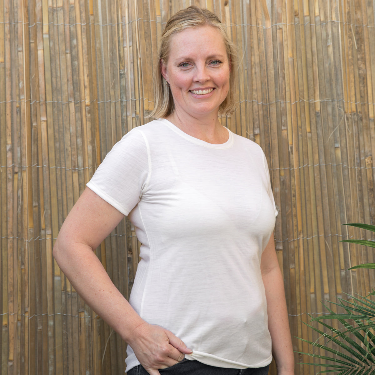 Women's Crew Neck Merino T-shirt Ivory