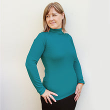 Load image into Gallery viewer, Teal Merino Turtle Neck Skivvy
