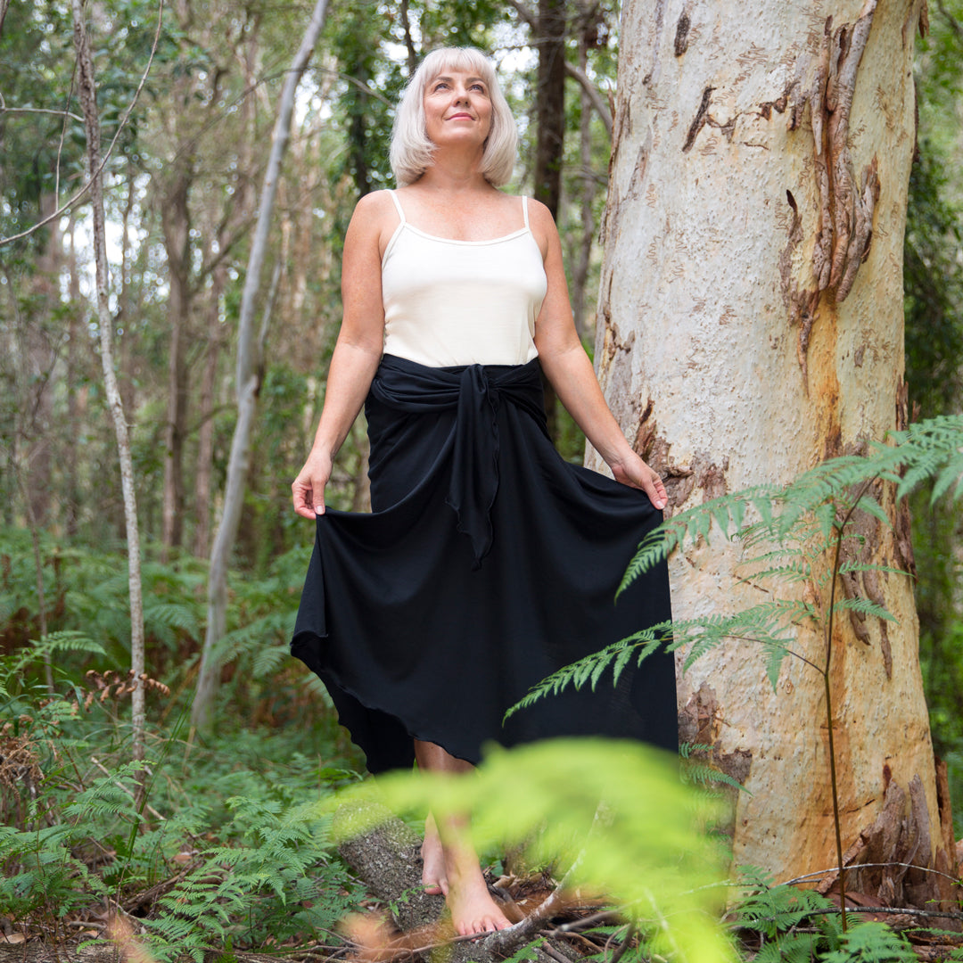 Merino Serappe as Skirt Black