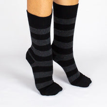 Load image into Gallery viewer, Alpaca Stripe Socks
