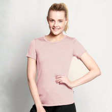 Load image into Gallery viewer, Women&#39;s Crew Neck Merino T-shirt Dusty Pink
