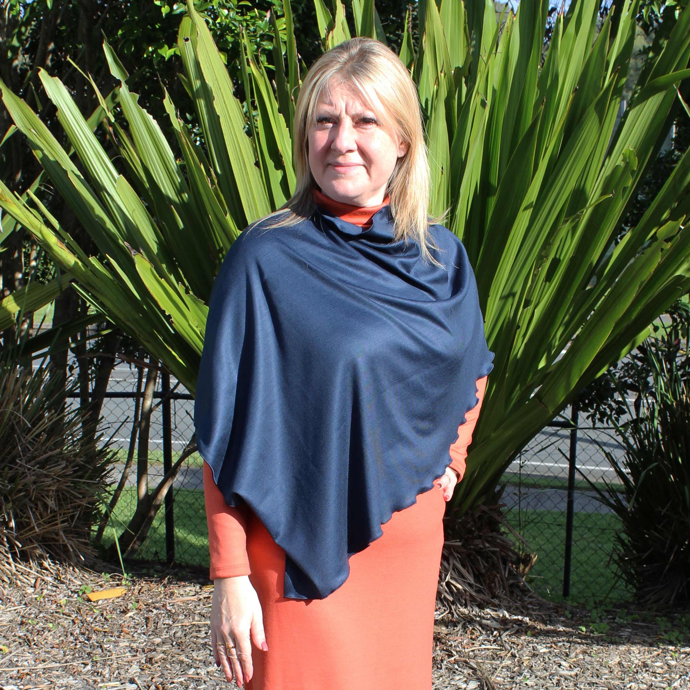 #725 Merino Poncho 275gsm