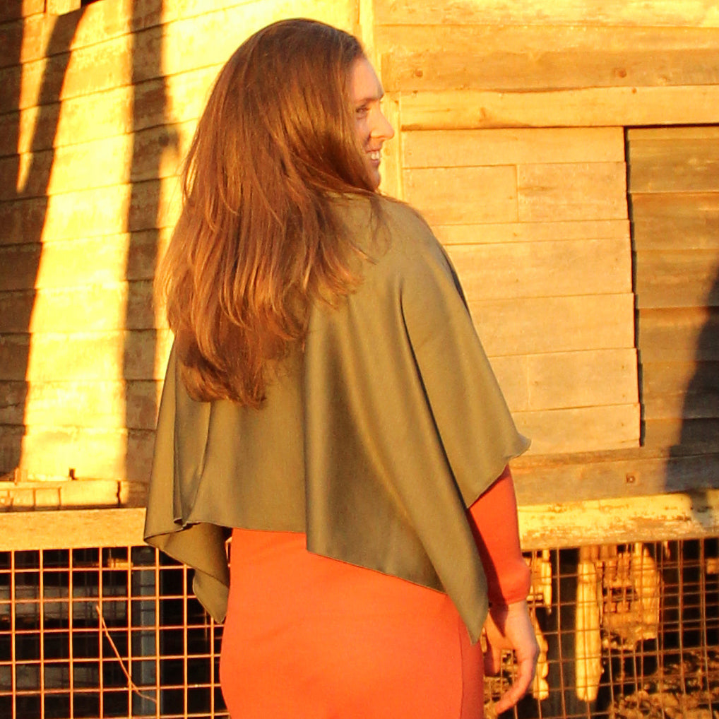 #725 Merino Poncho 275gsm
