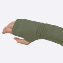 Load image into Gallery viewer, #741 Wrist Warmer

