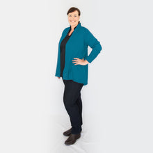 Load image into Gallery viewer, Merino Short Swing Jacket Teal

