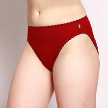 Load image into Gallery viewer, Merino Hi-Cut Briefs Red
