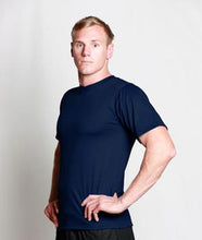 Load image into Gallery viewer, Mens Merino T-shirt in navy
